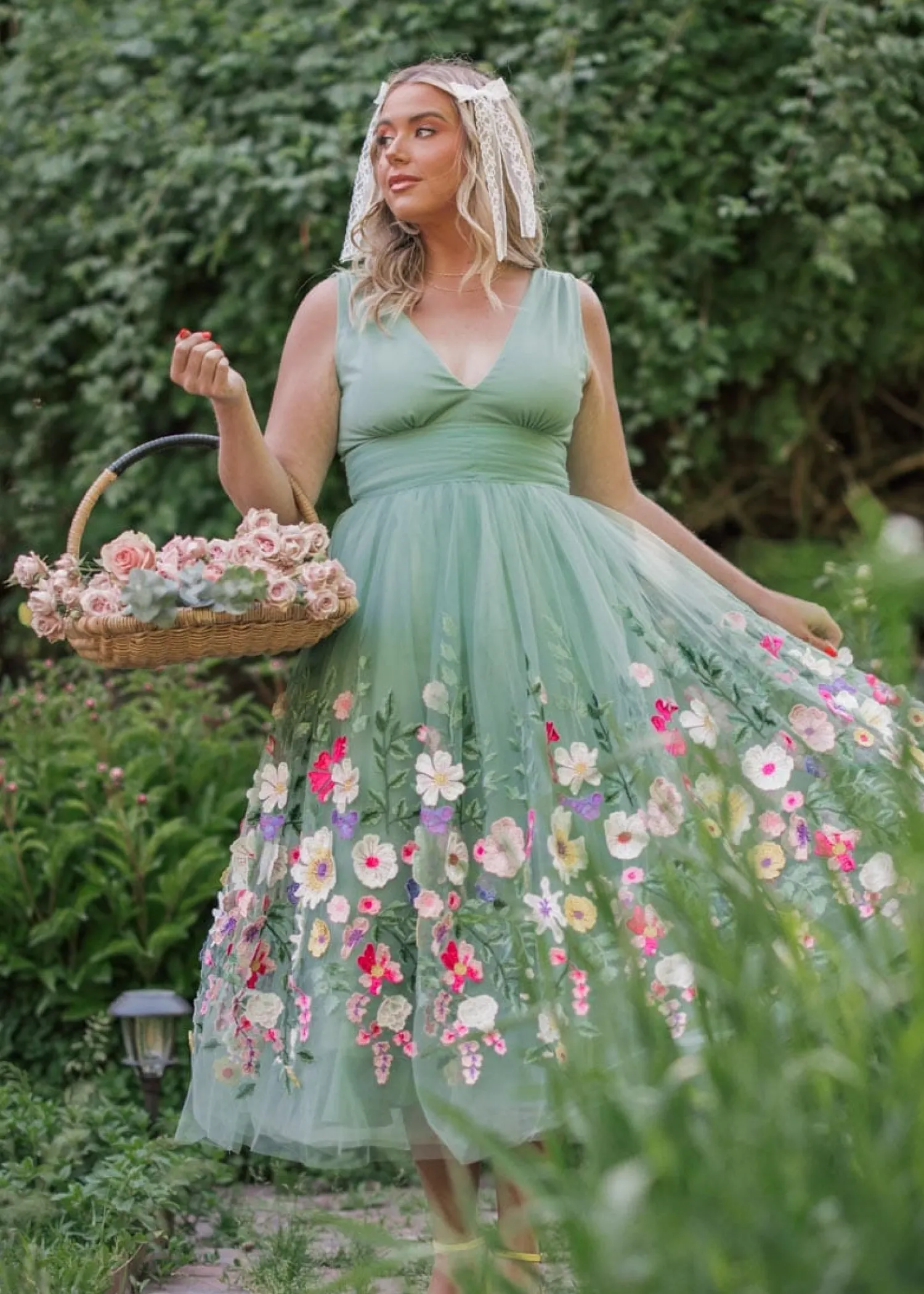JessaKae Bouquet Dress* Midi Dresses