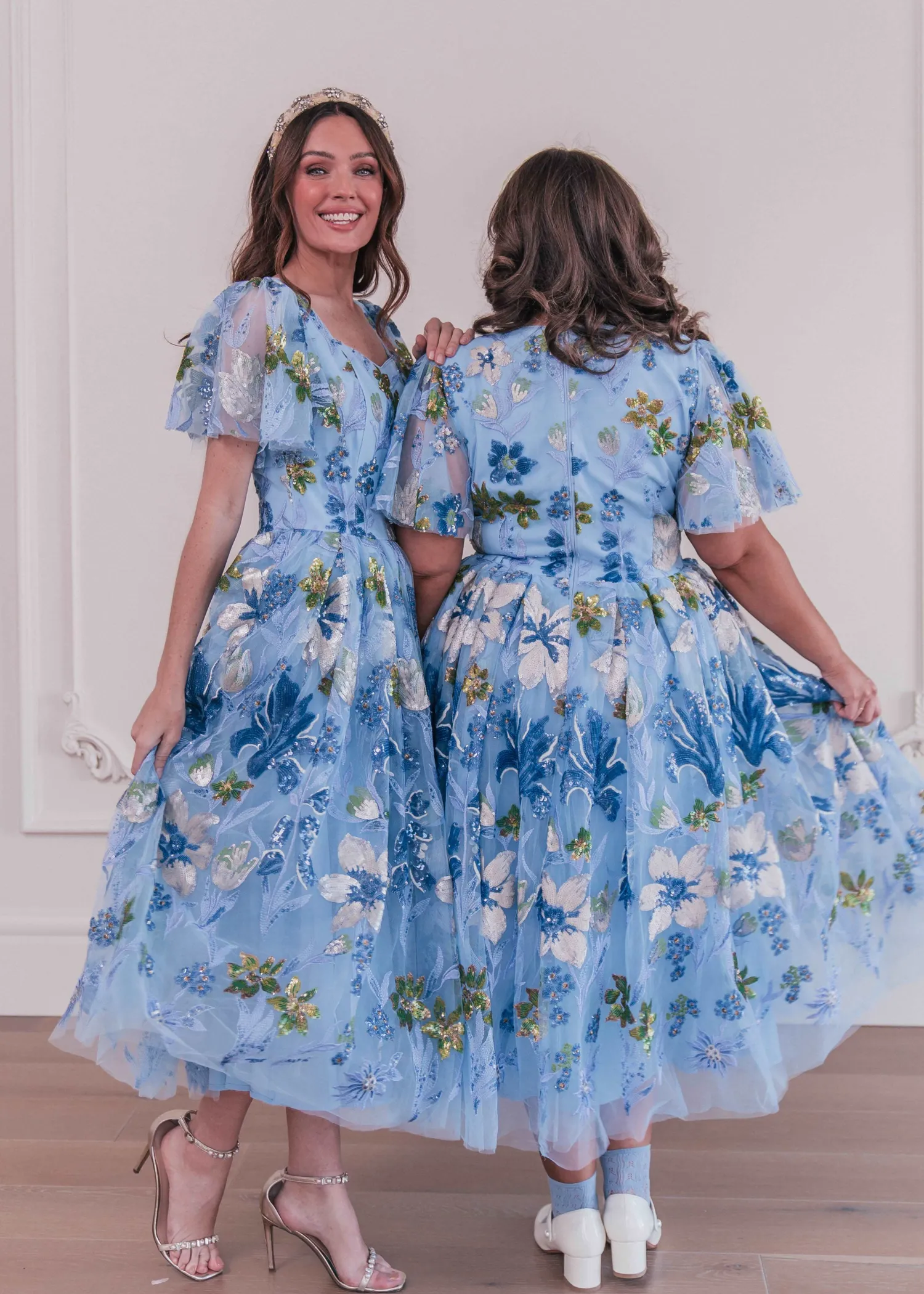 JessaKae Canterbury Dress* Midi Dresses